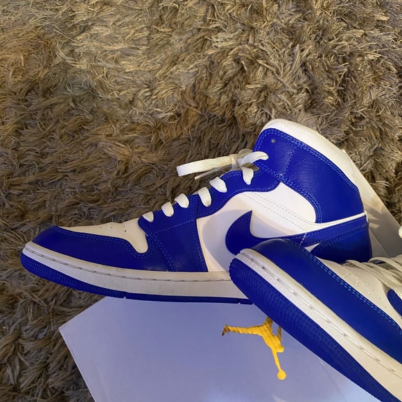 JORDAN 1 WOMEN SIZE 12 - Picture 4 of 8